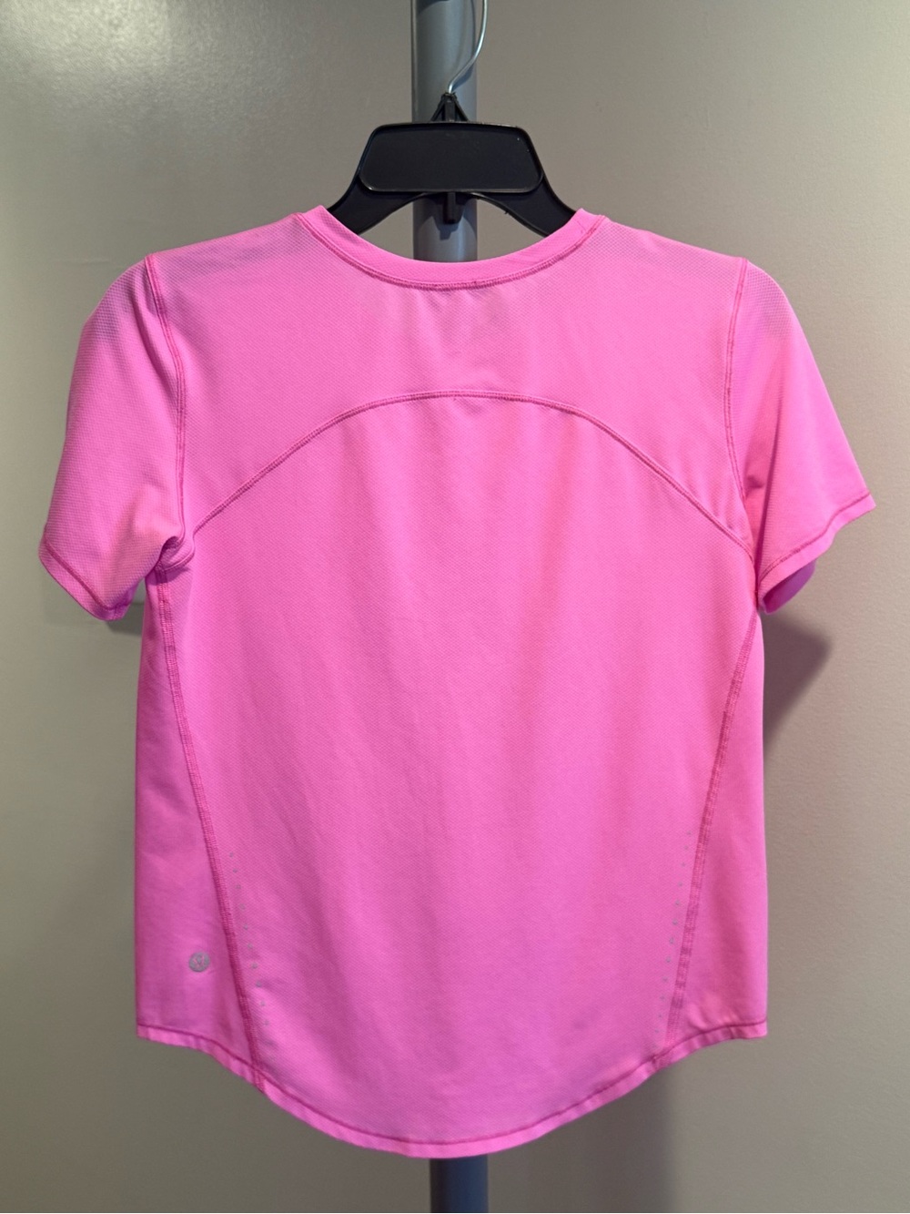 Lululemon -High Neck Run and Train Tee